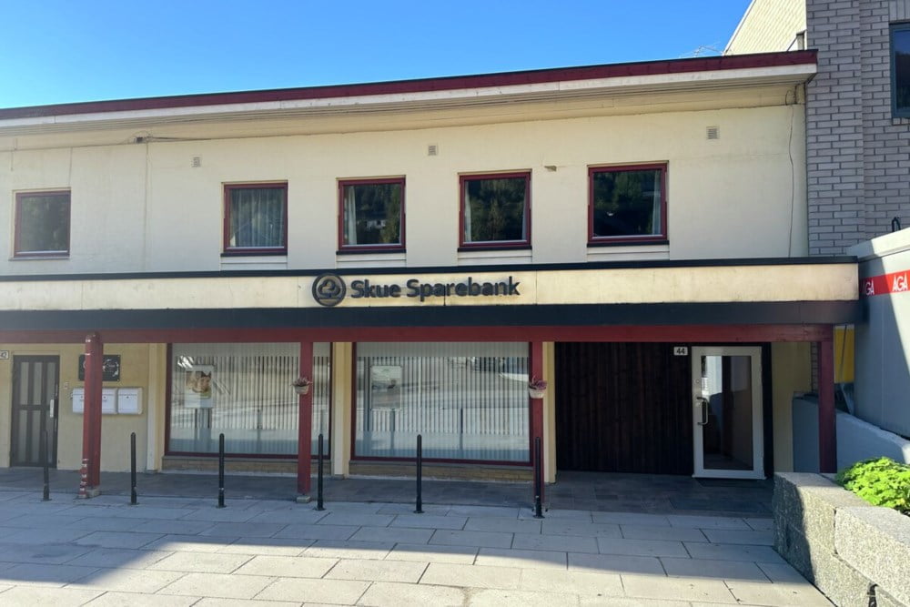 Lokalitetene til Skue Sparebank på Rødberg